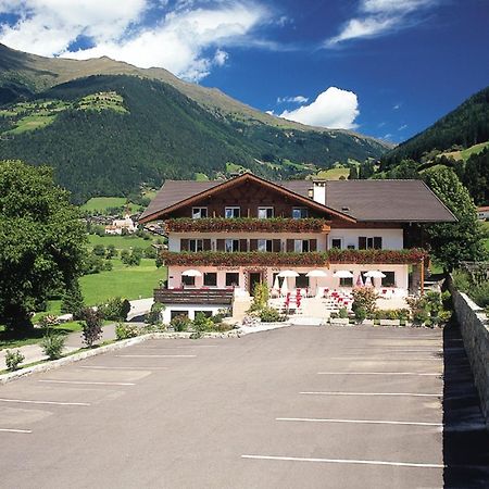 Hotel Klotz San Leonardo in Passiria Exterior foto
