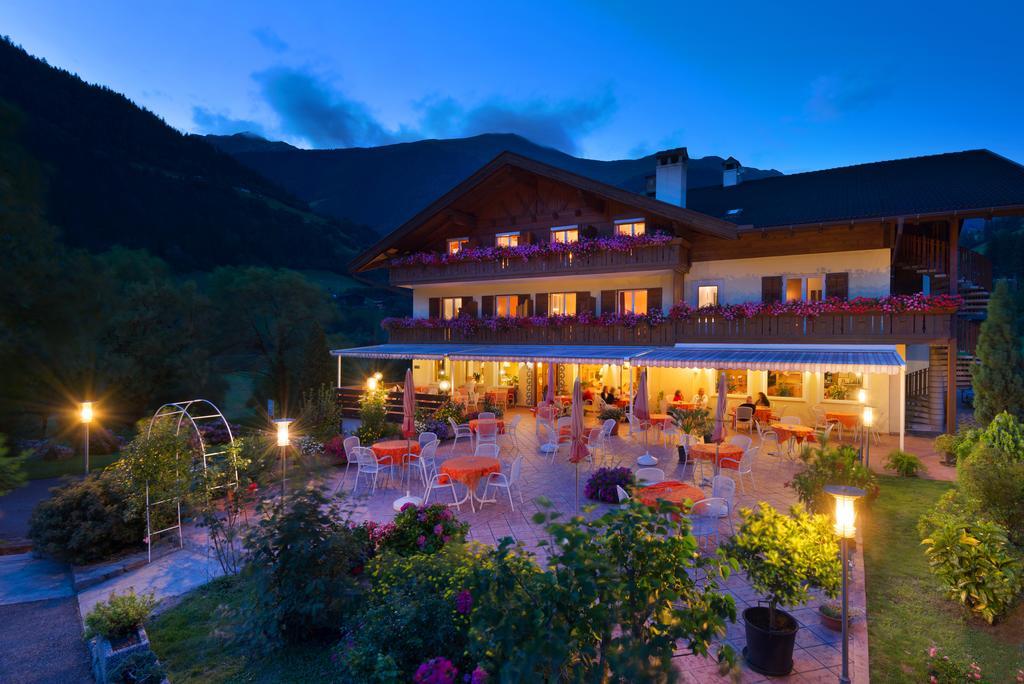 Hotel Klotz San Leonardo in Passiria Exterior foto